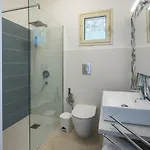 Lägenhetshotell Brezza Marina 3*